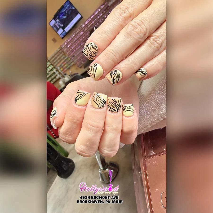 Hollywood Nails and Spa